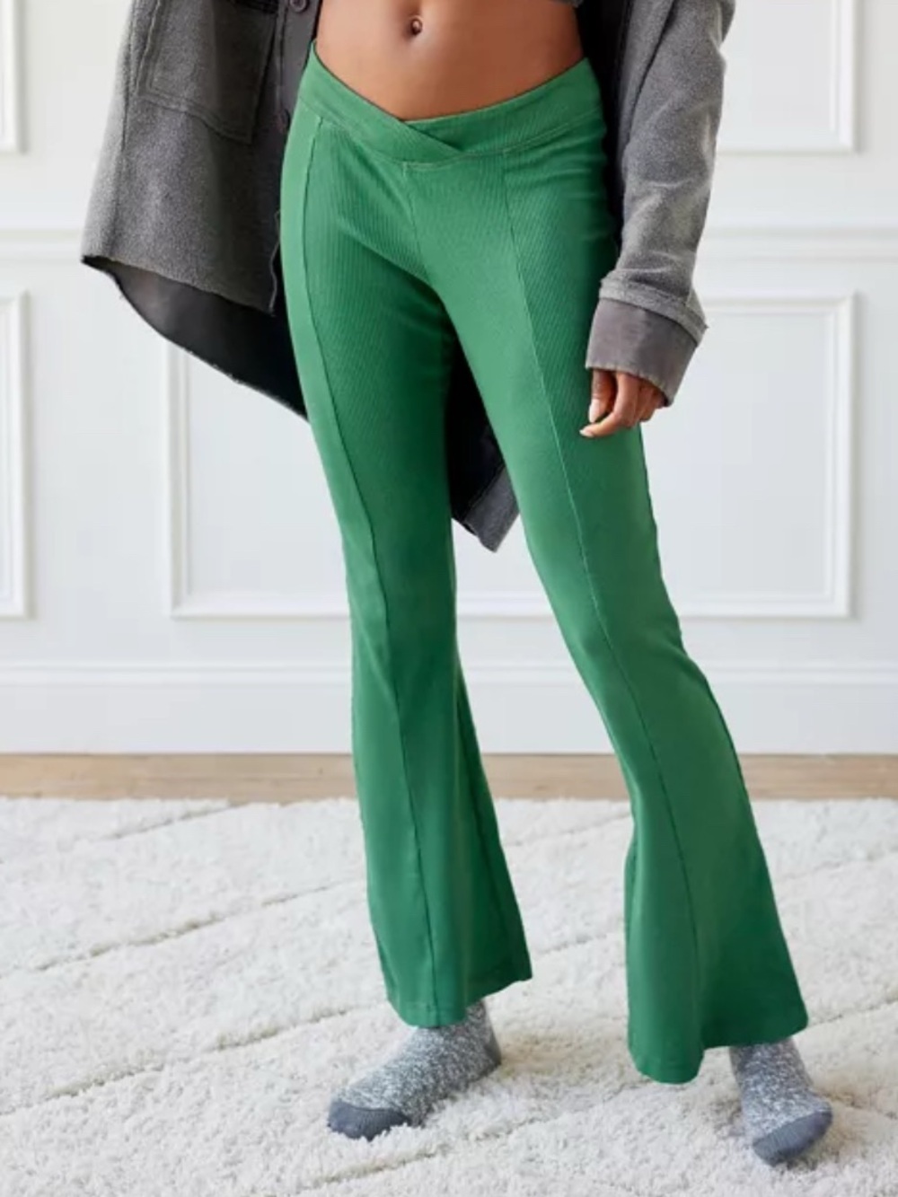 NWT Out From Under Lola V-Front Lounge Pants from Urban Outfitters SIZE M